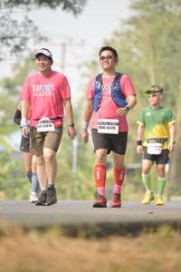 BIB: 43018, 46720
                            <button type="button" onclick="openModal(8381611)" class="btn btn-primary btn-sm float-right btn-popup" data-toggle="modal" data-target=".modal-high-quality">
                        <i class="fas fa-shopping-cart"></i> Add to Cart
                    </button>
                                            <button type="button" onclick="isThisMe(8381611, true)" class="btn btn-success btn-sm float-right btn-popup btn-isme hidden" data-toggle="tooltip" data-placement="bottom" title="นี่คือรูปของคุณใช่ไหม คลิกที่นี่เพื่อเอาเข้าอัลบั้ม">
                        <i class="fas fa-plus"></i> Add to album
                    </button>
                    <button type="button" onclick="isThisMe(8381611, false)" class="btn btn-warning btn-sm float-right btn-popup btn-isnotme hidden">
                        <i class="fas fa-ban"></i> Remove from album
                    </button>